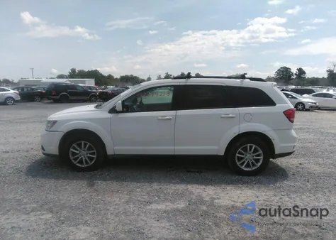 2017 Dodge Journey Sxt z USA, uszkodzony, nr VIN 3C4PDCBG3HT537331